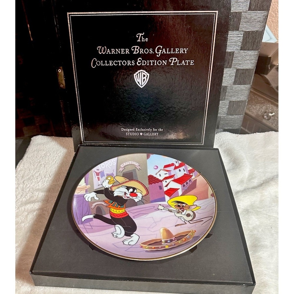 Sylvester & Speedy Gonzalez "MEXICAN CAT DANCE" Collectors Plate Warner Bros Ltd